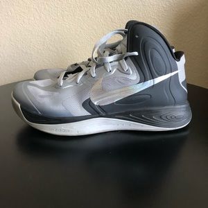 Pre owned Mens Nike Hyperfuse Sneakers